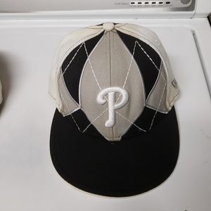 Fitted Philies hat